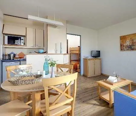 Pierre & Les Platanes Lejlighedshotel